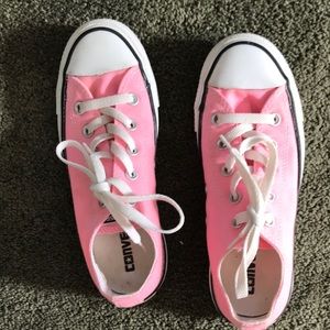Converse: pink